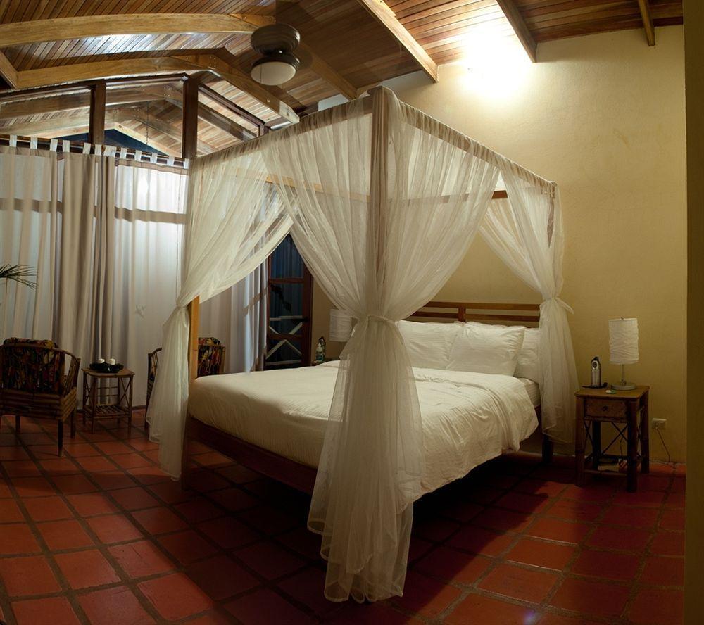 Rio Magnolia Nature Lodge Tinamaste 外观 照片